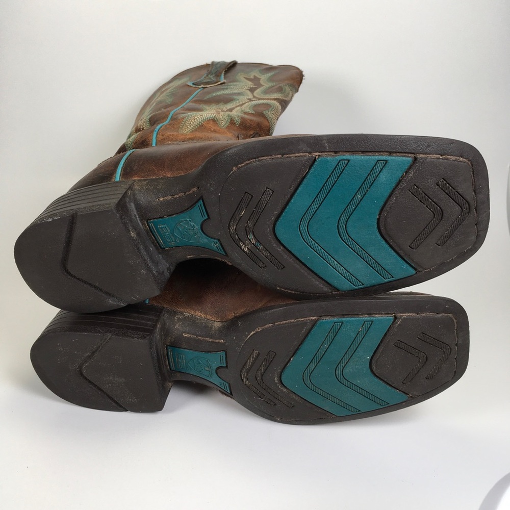 Ariat Brown Leather Western Boots with Turquoise Stitching - Picture 6 of 8